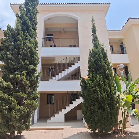 Catrina Gem * Paralimni
